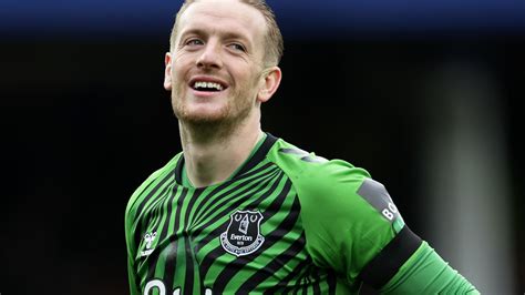 Jordan Pickford agrees shock new Everton deal amid Chelsea transfer ...