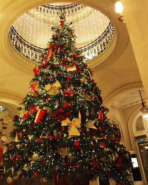 Christmas tree at The Ritz London | Filming a surprise birthday party ...