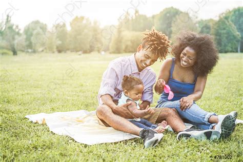 Happy black family having fun doing picnic outdoor - Parents and - stock photo 781002 | Crushpixel