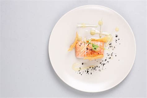 Is molecular gastronomy a culinary movement?