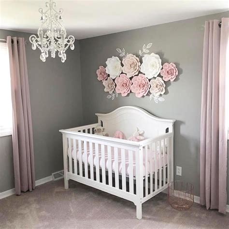 Simple and pretty!🌸 Via @abbielu_handmade | Baby girl nursery room ...