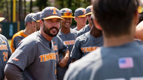 Tennessee baseball: Tony Vitello really is recruiting all of us