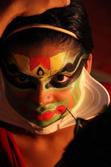 Makeup of a Kathakali dancer - PixaHive