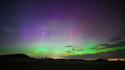 Miracle! Huge Geomagnetic storm sparks Auroras in US, Europe, New ...