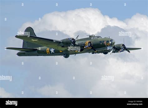 USAF B17 Flying Fortress heavy bomber Memphis Belle Stock Photo - Alamy