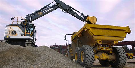 deere-electric-excavator | Pit & Quarry