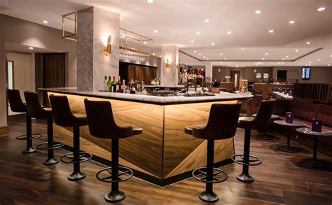 The No1 Gatwick South Terminal Lounge: An Inside Look | LoungeBuddy