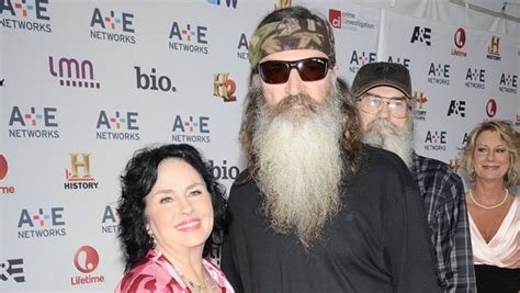 Duck Dynasty’s Phil Robertson Has Secret Daughter: Reveals On Podcast ...