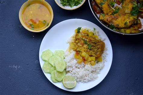 Assamese Fish Curry with Bottle Gourd & Potatoes - Recipes for the ...