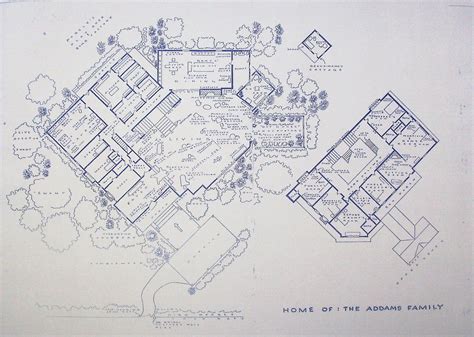 Addams Family House Floor Plan : Addams Family House Floor Plans | Viewfloor.co : We like them ...