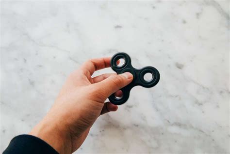 Best Fidget Toys For Anxiety | Best Stress Relieving Toys Reviewed 2019