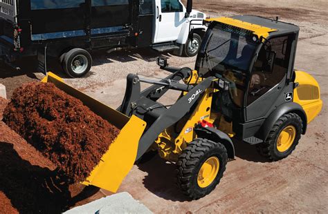 John Deere Wheel Loaders Summarized — 2018 Spec Guide — Compact ...