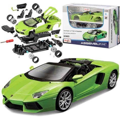 Maisto Assembly Line Lamborghini Aventador Roadster Die Cast Model Kit (1:24 Scale ...