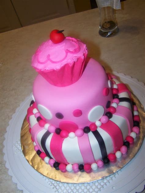 Top 77 Photos Of Cakes For Birthday Girls | Cakes Gallery