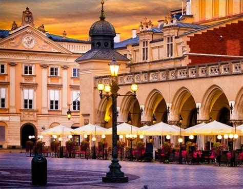 Cheap Poland Vacations, Vacation Packages to Poland, Eastern Europe | Jetsetz