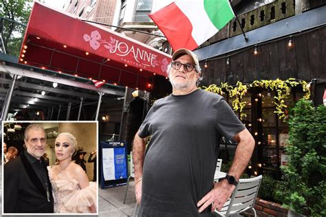 Lady Gaga’s dad rallies NYC neighbors in fight to ‘manage’ unruly migrants at Stratford Arms ...