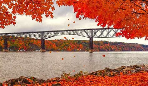 Fall Foliage from Walkway Over the Hudson is a Sight To See | Walkway Over the Hudson