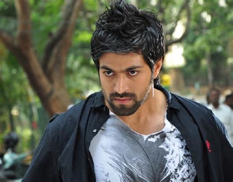 Yash Photos Images Latest HD Pics Pictures Gallery