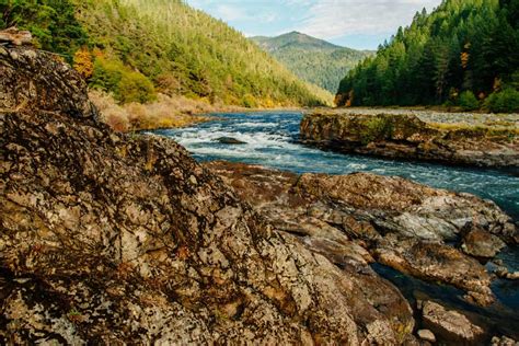 Geology of the Wild Rogue River | Northwest Rafting Company