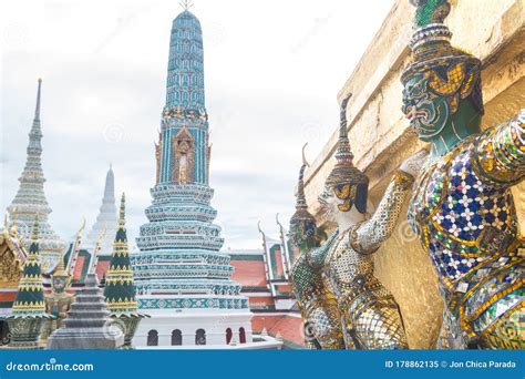 Courtyard Architecture of Bangkok Royal Palace Editorial Image - Image of buddha, gold: 178862135