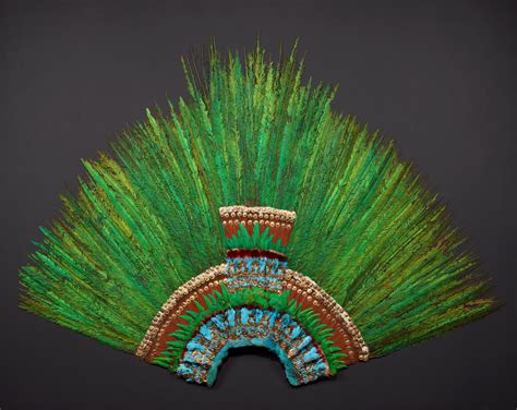 Aztec headdress, Feather headdress, Aztec emperor