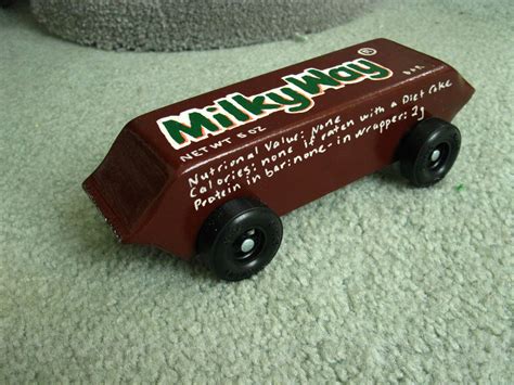 Cool Pinewood Derby Cars: 2010 Milky Way Car