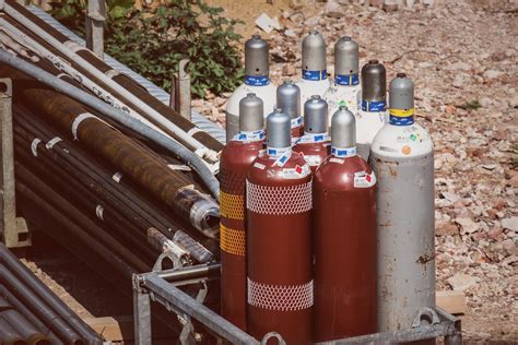 Compressed Gas Cylinders Safety Talk – SafetyNow ILT