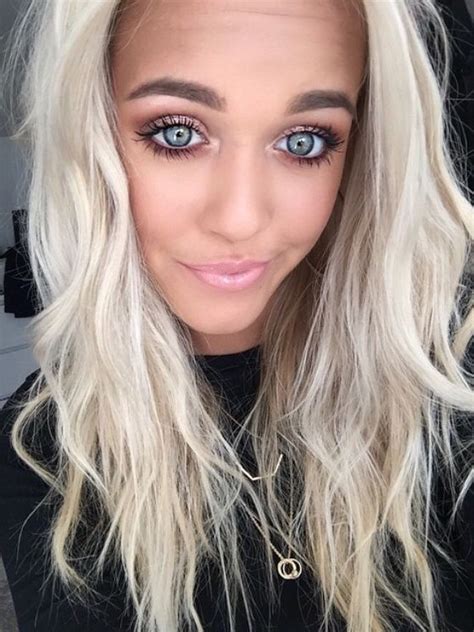 Lottie Tomlinson | Lottie tomlinson, Hair beauty, Light curls