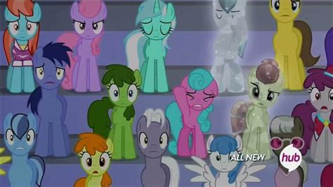 The ponies reaction of Spike singing the Cloudsdale Anthem - YouTube