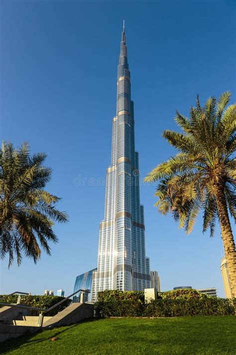 Burj Khalifa - the World S Tallest Tower at Downtown Burj Dubai Editorial Photography - Image of ...