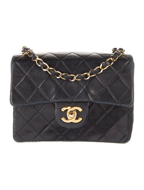 Chanel 2023 Quilted Flap Mini Bag - Black Crossbody Bags, Handbags - CHA832252 | The RealReal