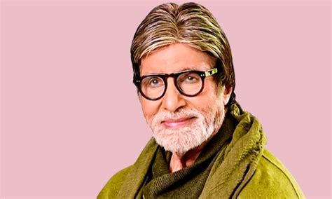 Does Amitabh Bachchan Wear A Wig? [The Final Answer] | WigsMaster