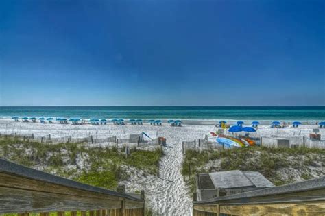 Airbnb Destin, FL [7 Beautiful Luxurious Beachfront Properties!]