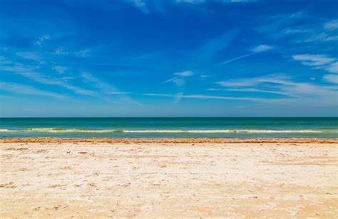 7 Best West Central Florida Beaches With the Most to Do This Summer ...