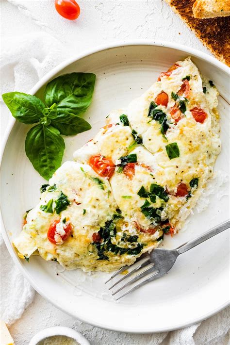 Egg White Omelette | Recipe | Egg white recipes, Egg white omelette, Veggie breakfast