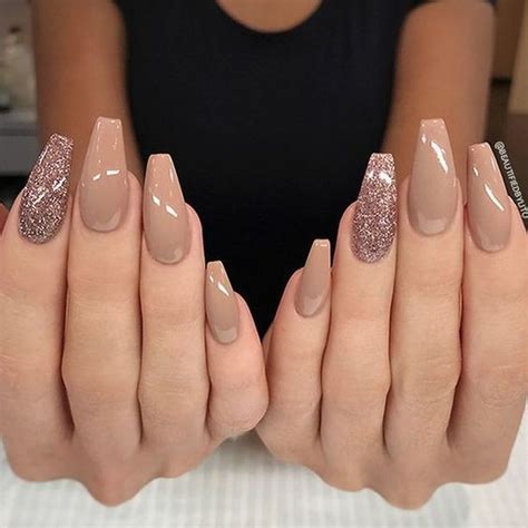 64 Awesome Light Color Nail Art für den Herbst 2019 - Nails Design ... | Uñas postizas naturales ...