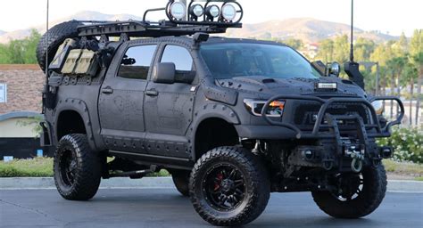 Get Ready For The Zombie Apocalypse With This Crazed Toyota Tundra | Carscoops