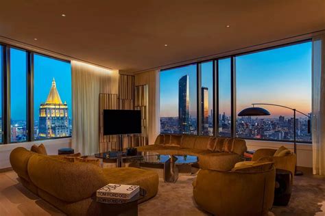 Offering panaromic views of Manhattan, here’s a look at The Ritz ...