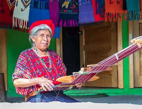 Guatemala People: 30 Portraits Of Guatemalans That Show Their Rich Culture