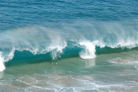 Surf along the Great Ocean Rd Free Photo Download | FreeImages