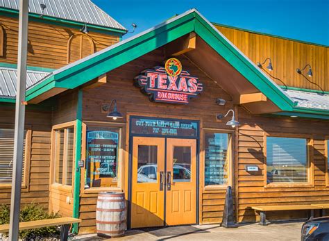 11 Secrets Texas Roadhouse Doesn’t Want You to Know — Eat This Not That