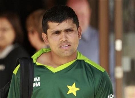 pakistancricketnewsinfo29: Time to change wicket keeper of pakistan