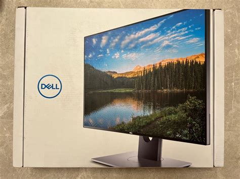 Dell UltraSharp 27 Monitor U2717D price nego, Computers & Tech, Parts & Accessories, Monitor ...