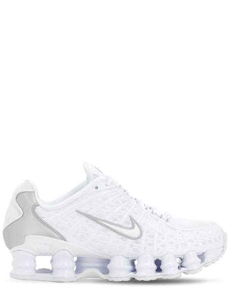 Nike Shox Total Sneakers in White - Lyst