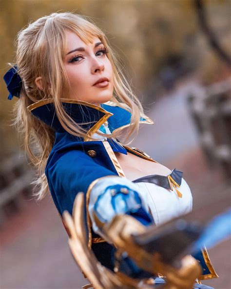 This Jean from Genshin Impact cosplay will blow you away