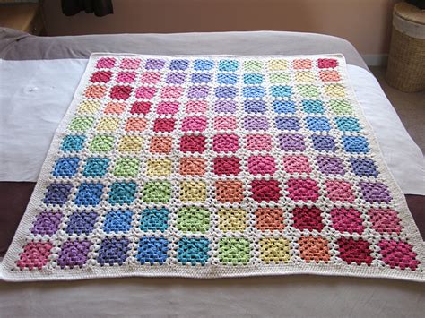 Ravelry: Granny square rainbow baby blanket pattern by Becky Skuse