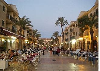 Los Alcazares Tourist Train now genuine popular seaside town