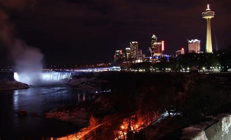 Radisson Hotel & Suites Fallsview - Niagara Falls, ON | Groupon