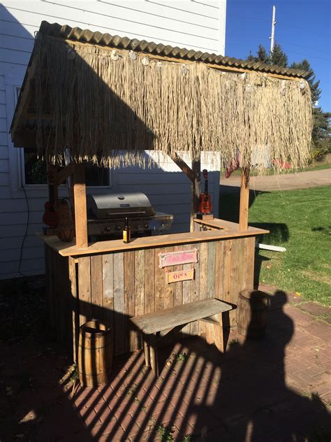 Pallet Tiki Bar Completed Tiki Bar, Signs, Pallet, Pergola, Outdoor Structures, Furniture ...