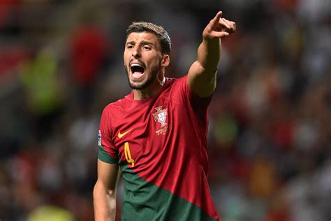 Ruben Dias: Portugal Harus Kompak